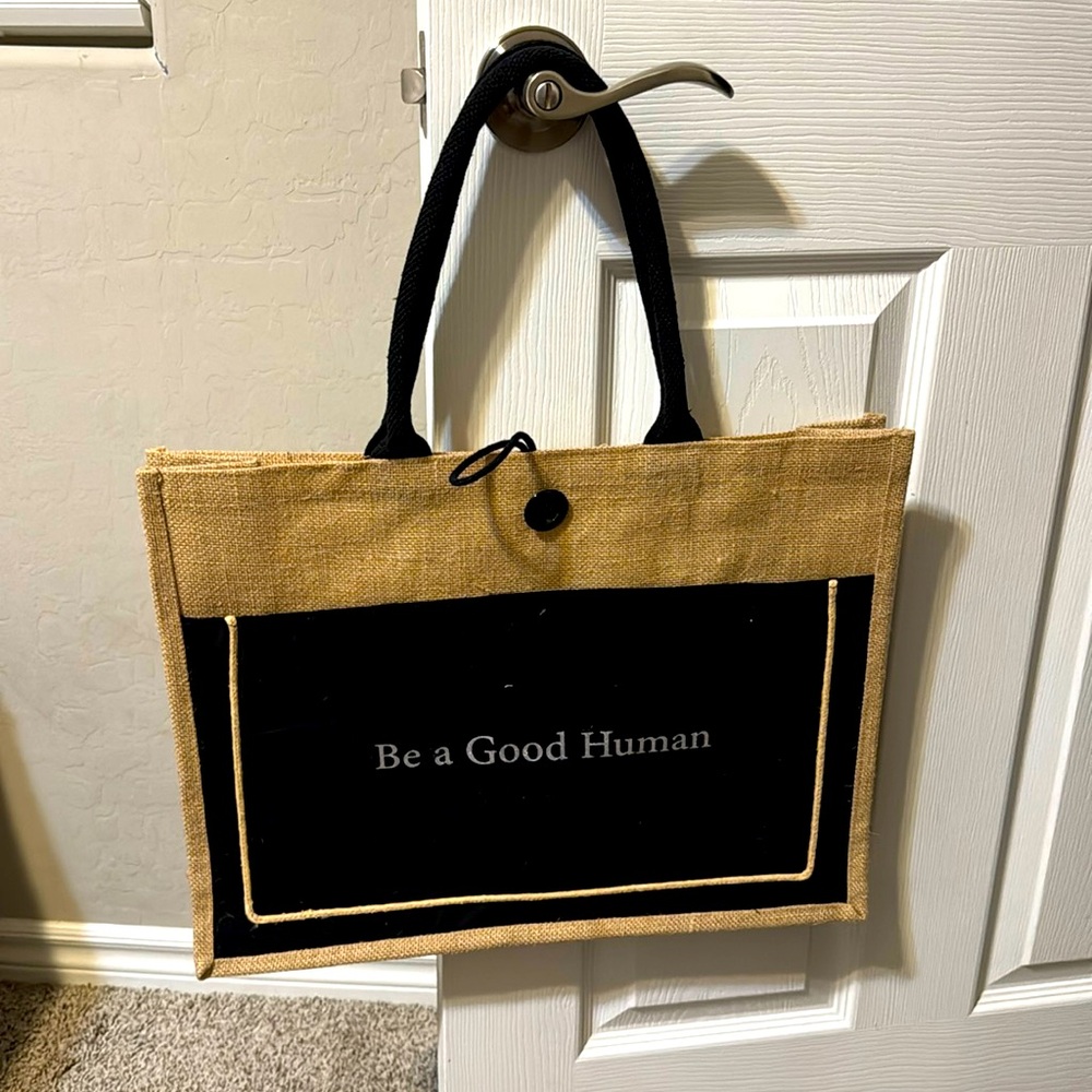 Wynn Las Vegas Weekender Bag NWOT